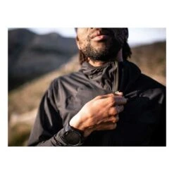 Compressport Hurricane Waterproof 10/10 Jacket Homme Noir -Vêtements De Sport main 280843 178592 5 b196