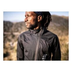 Compressport Hurricane Waterproof 10/10 Jacket Homme Noir -Vêtements De Sport main 280843 178593 6 7c8d