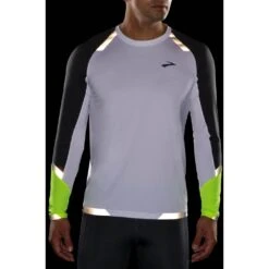 Brooks Running Run Visible Long Sleeve Homme Blanc -Vêtements De Sport main 2 26062 3 BROOKS RUN VISIBLE LONG SLEEVE Maillot running brooks 1034