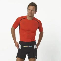 Salomon Adv Skin Belt Race Flag Noir -Vêtements De Sport main LC2044200 d57446bc3c23931b29c6a1fe5d4f5dd0 1 ae14